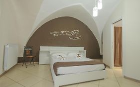 Le Suite Del Dormiglione Bed And Breakfast